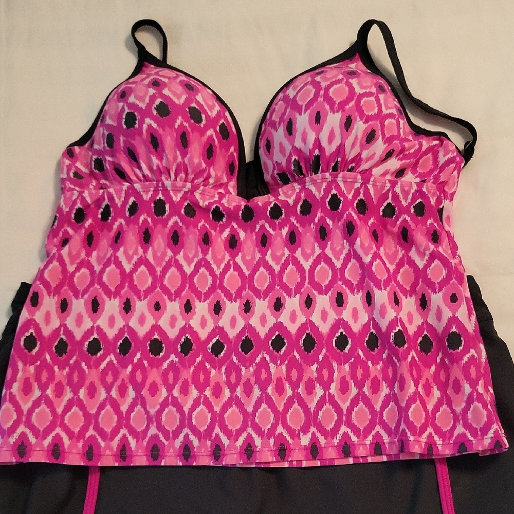 Pink Patterned Tankini Swimsuit